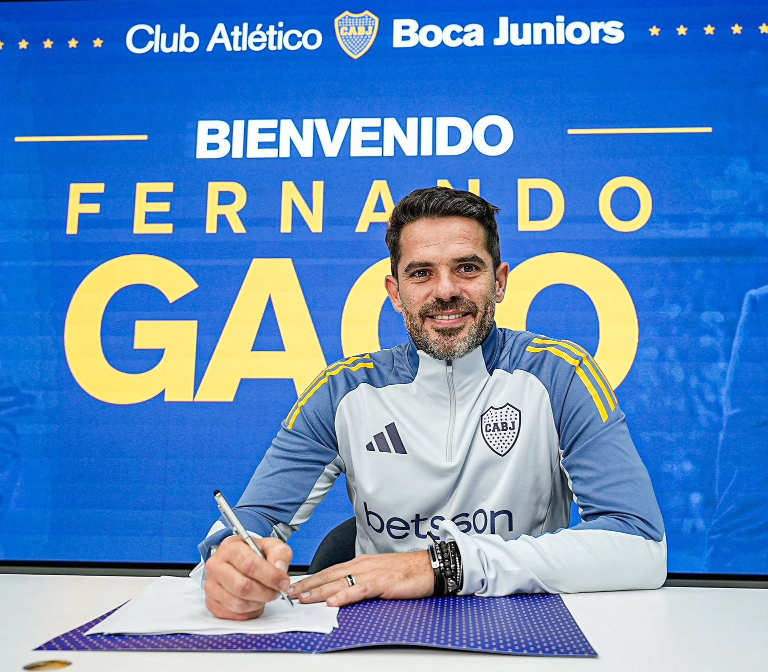 El Rey Fernando: Gago nuevo DT de Boca